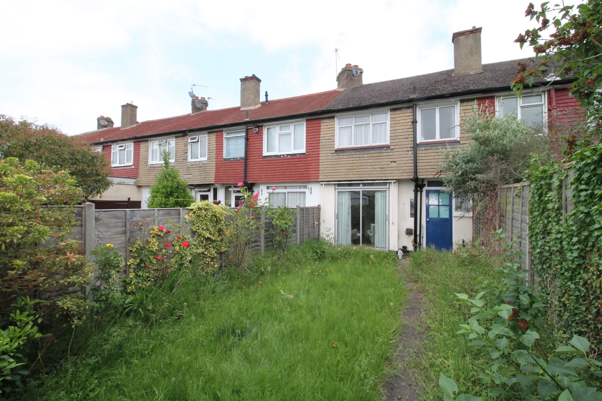 Property For Sale Vincent Avenue, Tolworth, KT5 3 Bedroom House through Estate and Agent Ltd
