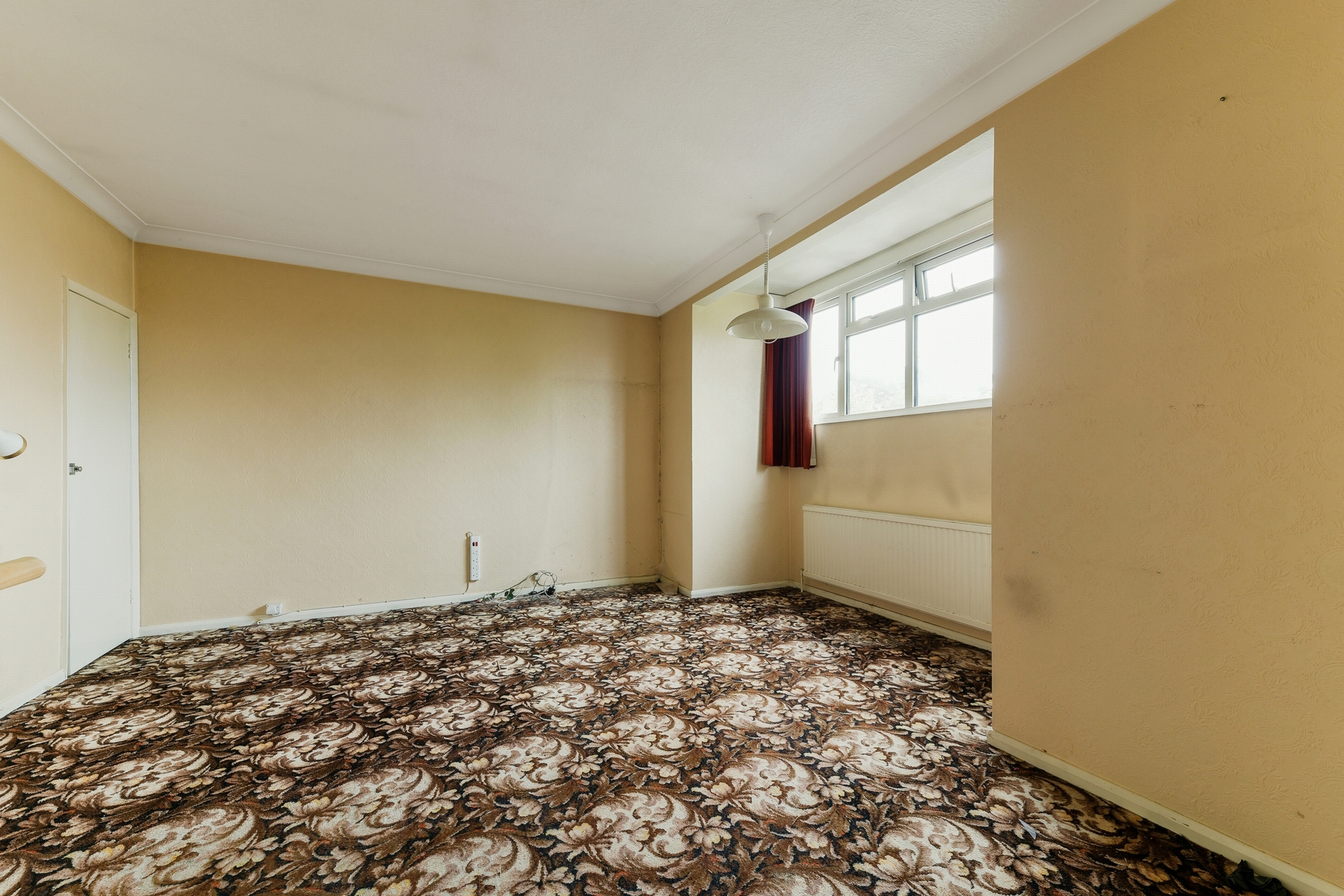 Property For Sale Monmouth Avenue, Hampton Wick, KT1 3 Bedroom House