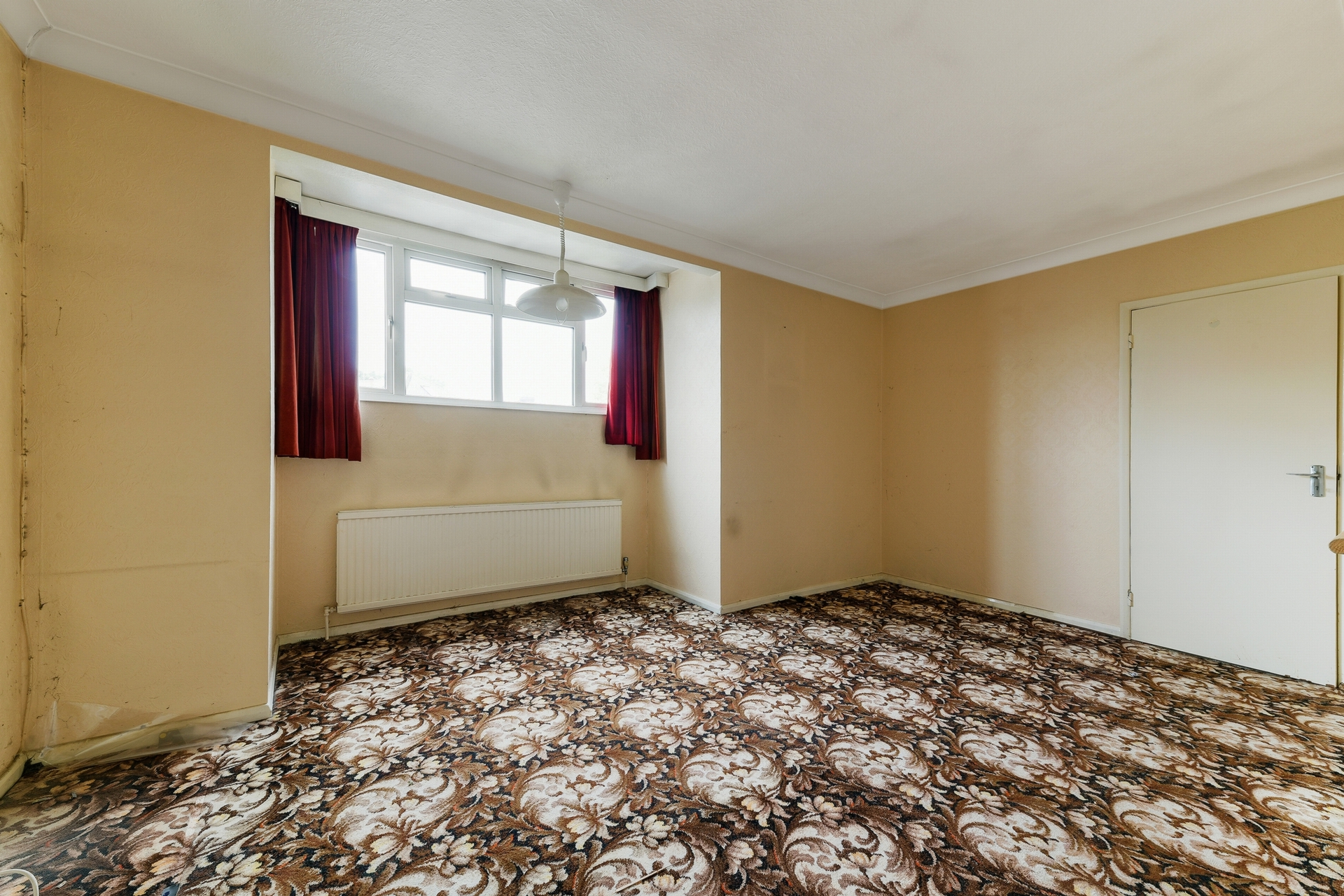 Property For Sale Monmouth Avenue, Hampton Wick, KT1 3 Bedroom House