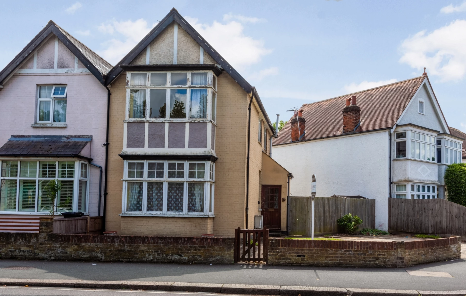 Vicarage Road Hampton Wick Kingston Upon Thames KT1