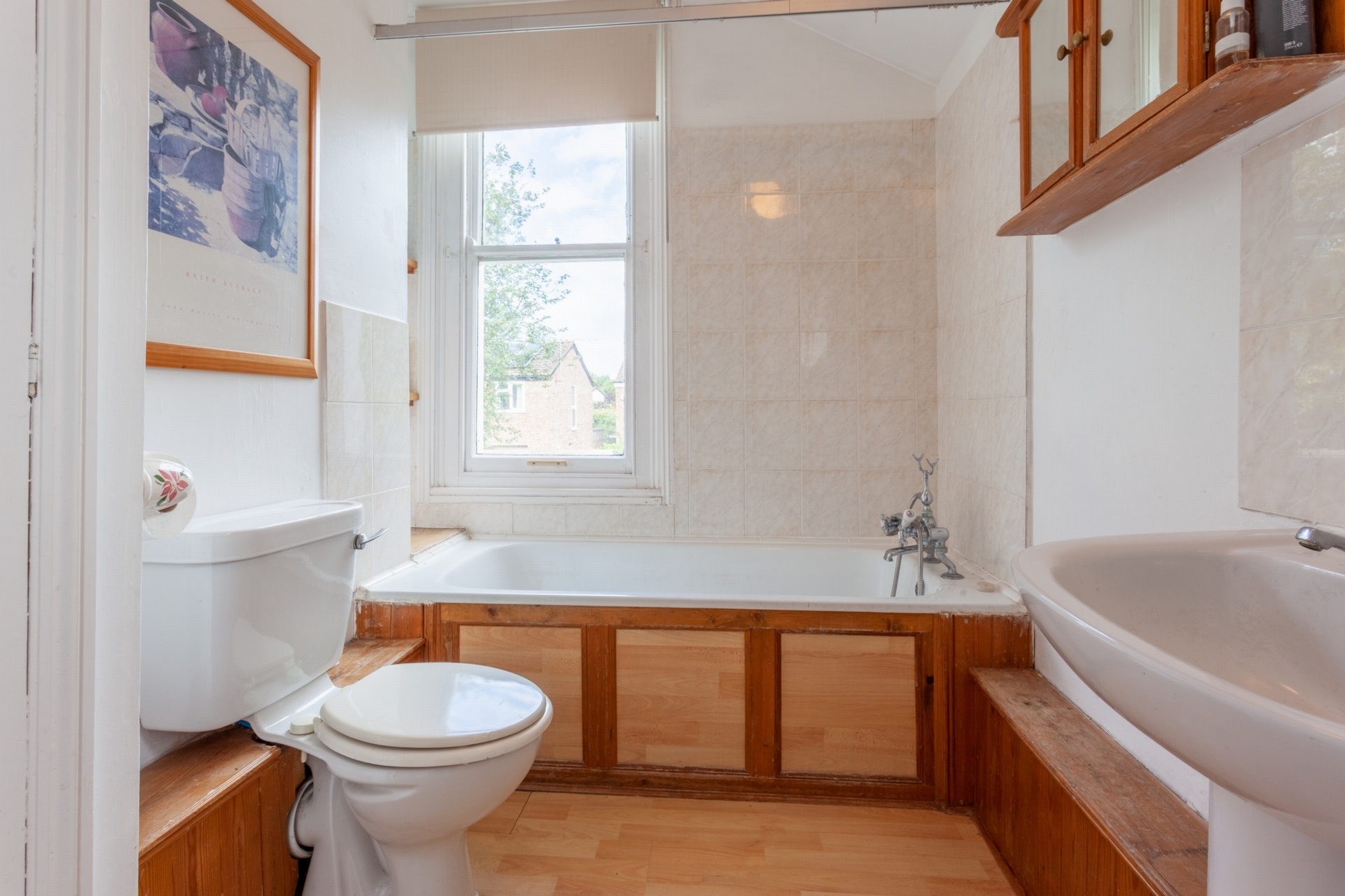 Property For Sale Park Road, Hampton Wick, KT1 2 Bedroom House