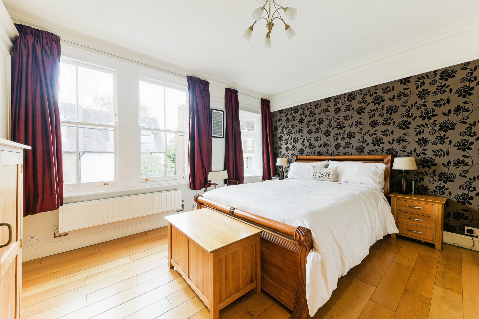 Property For Sale St. Johns Road, Hampton Wick, KT1 4 Bedroom Semi