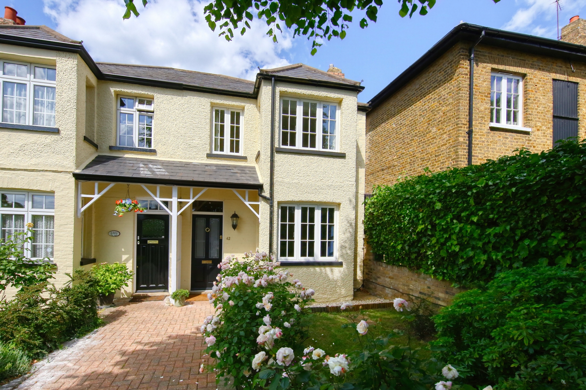 Property photo: Hampton Wick, Kingston Upon Thames, KT1