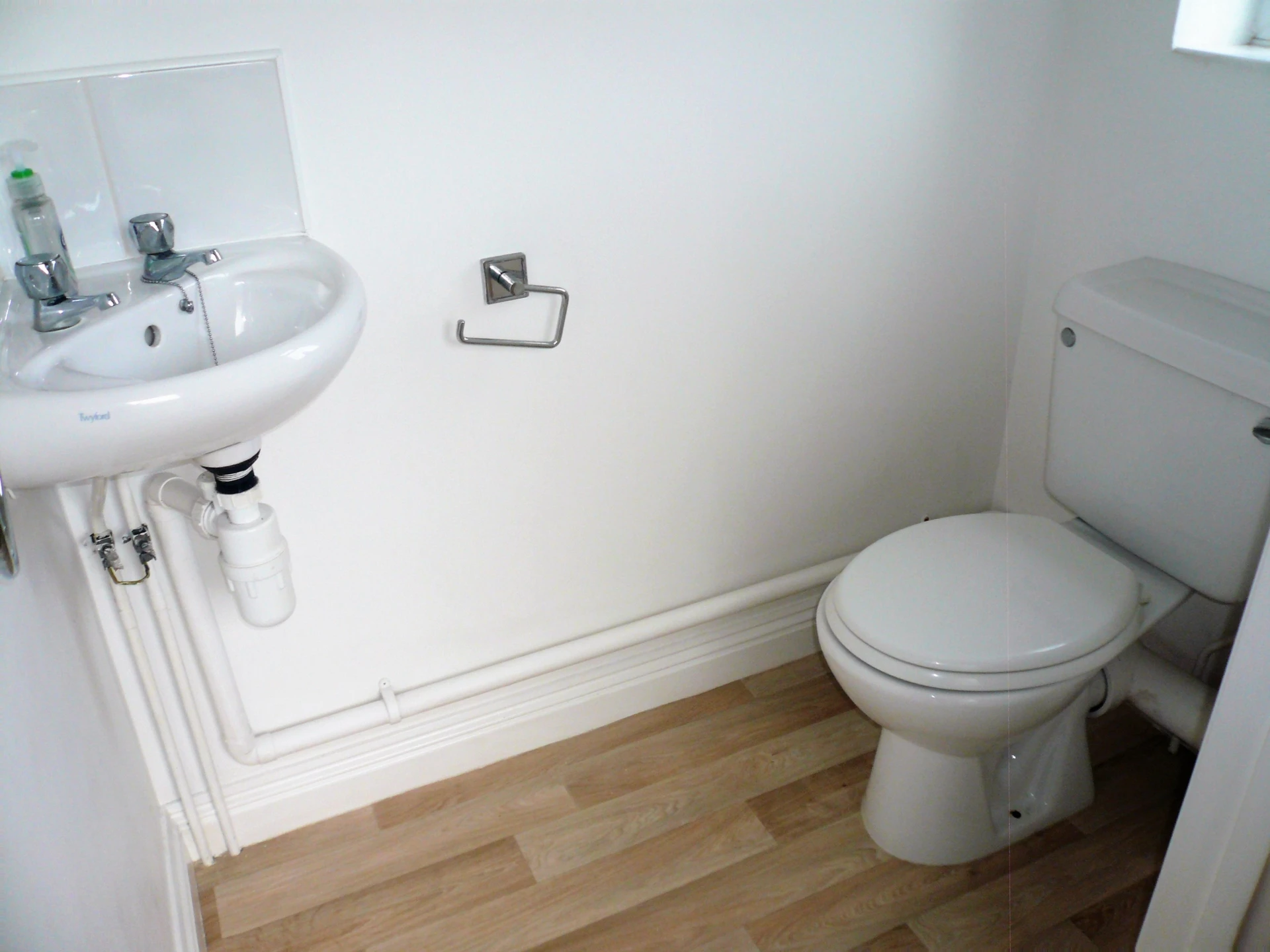 Cloakroom/WC