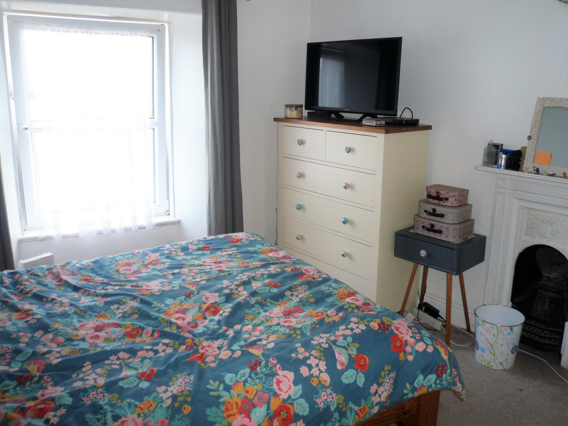 Property For Sale Southgate Street, Redruth, TR15 3 Bedroom End Of