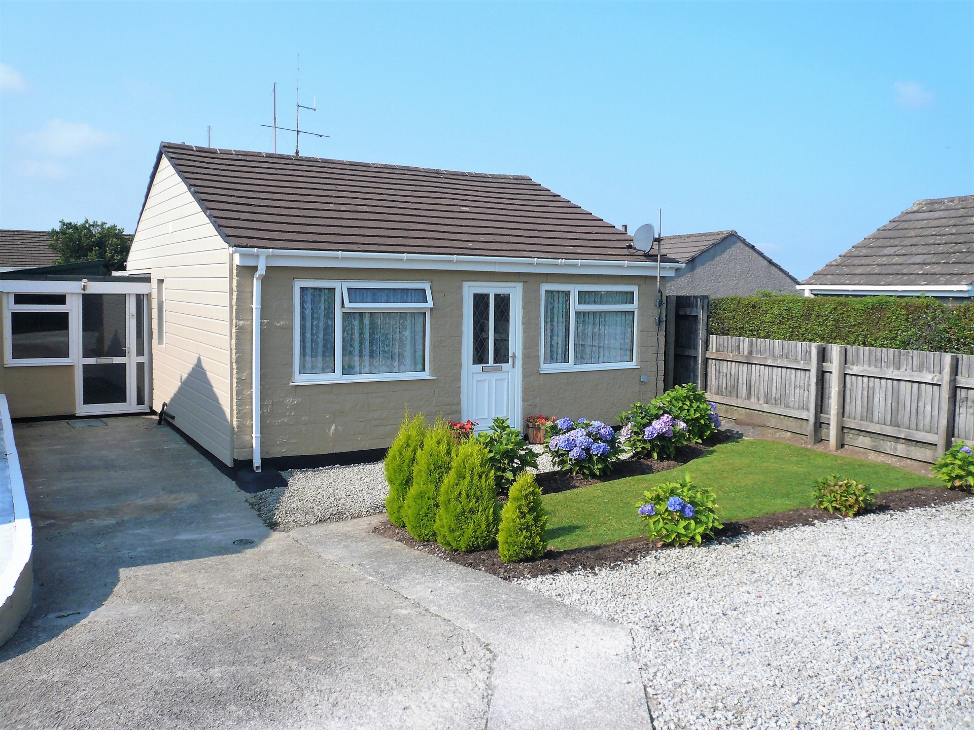 Sold STC Trevarren Avenue