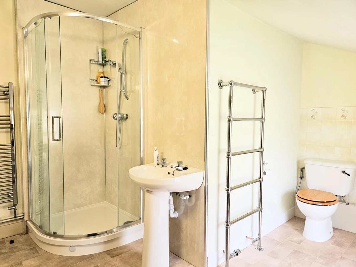 Shower Room/WC