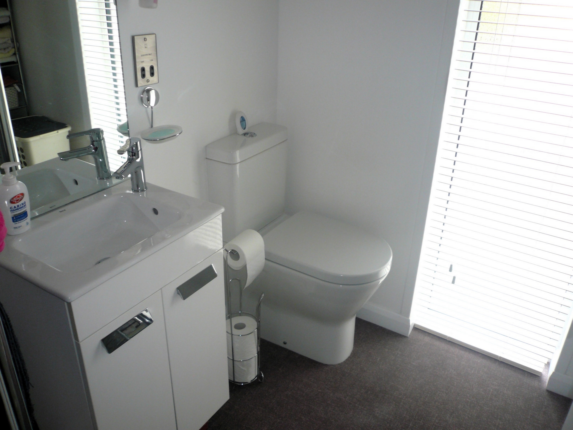 Shower/WC