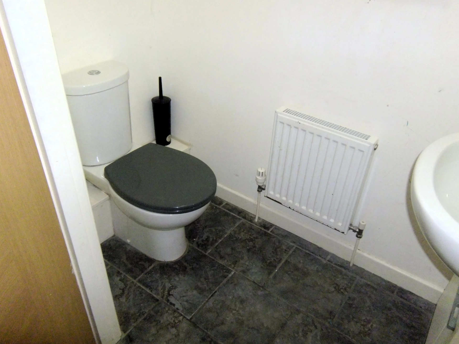 Cloakroom/WC