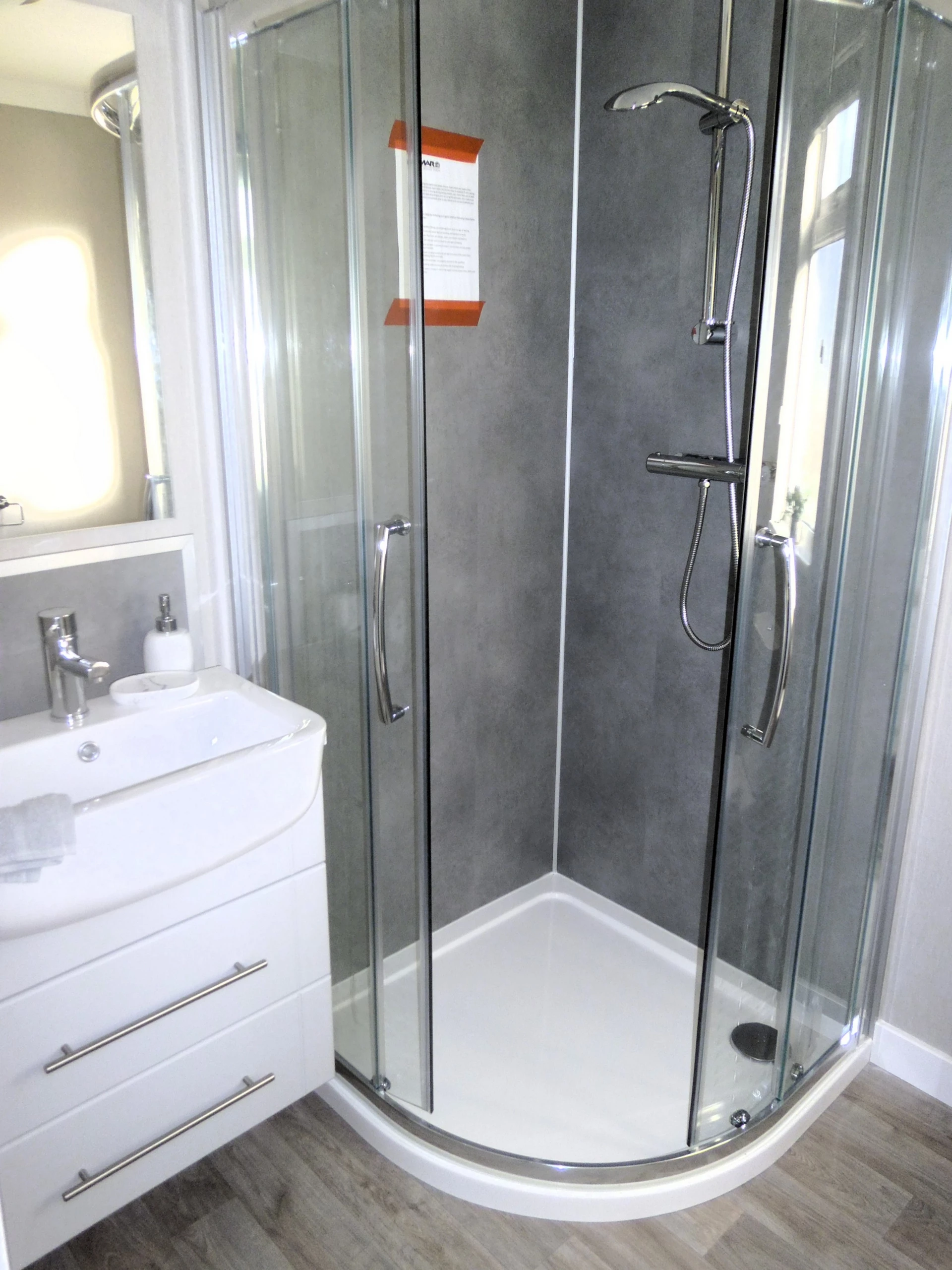 En-Suite Shower/WC