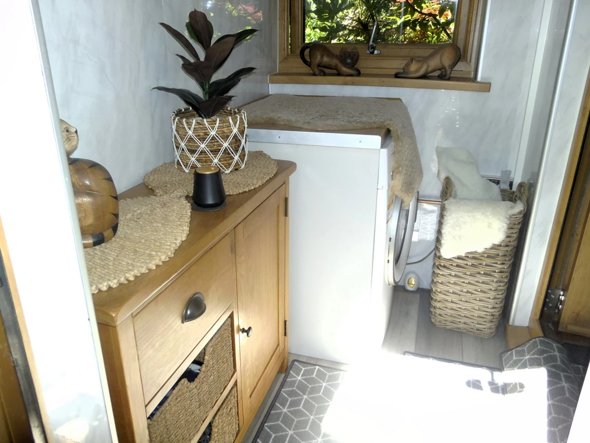 Entrance Porch