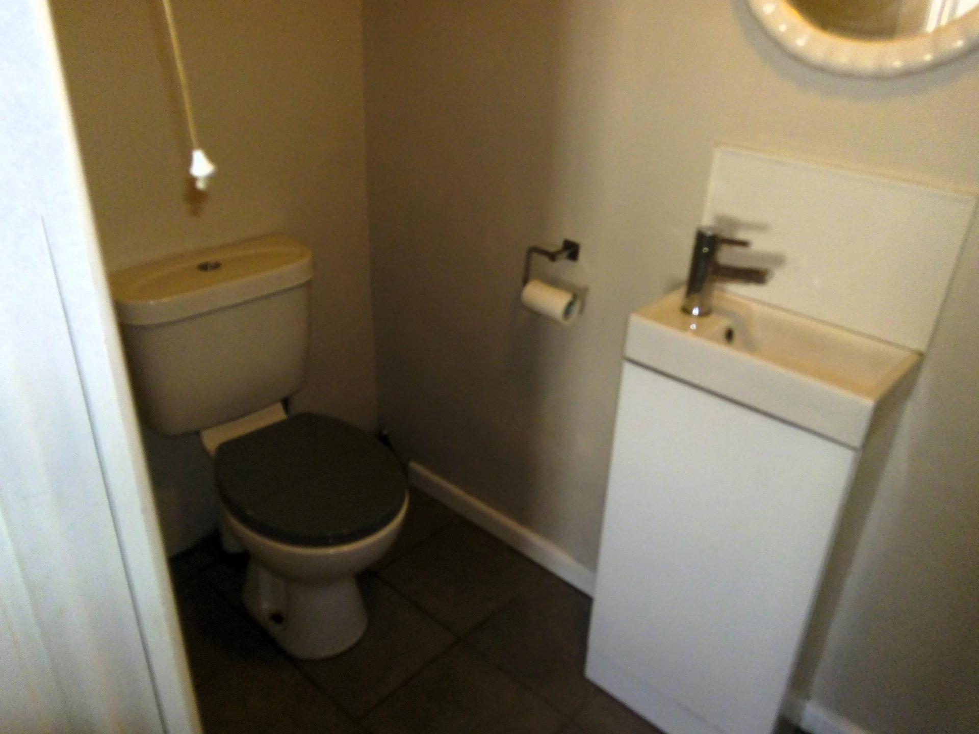 Cloakroom/WC