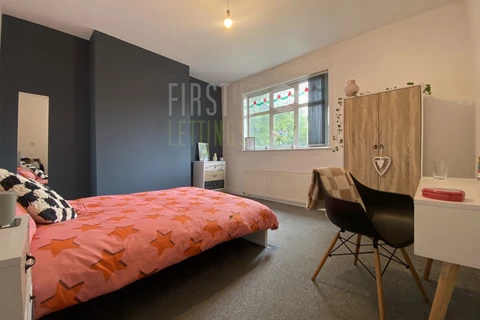 Property photo: Welford Road, Clarendon Park, Leicester, LE2