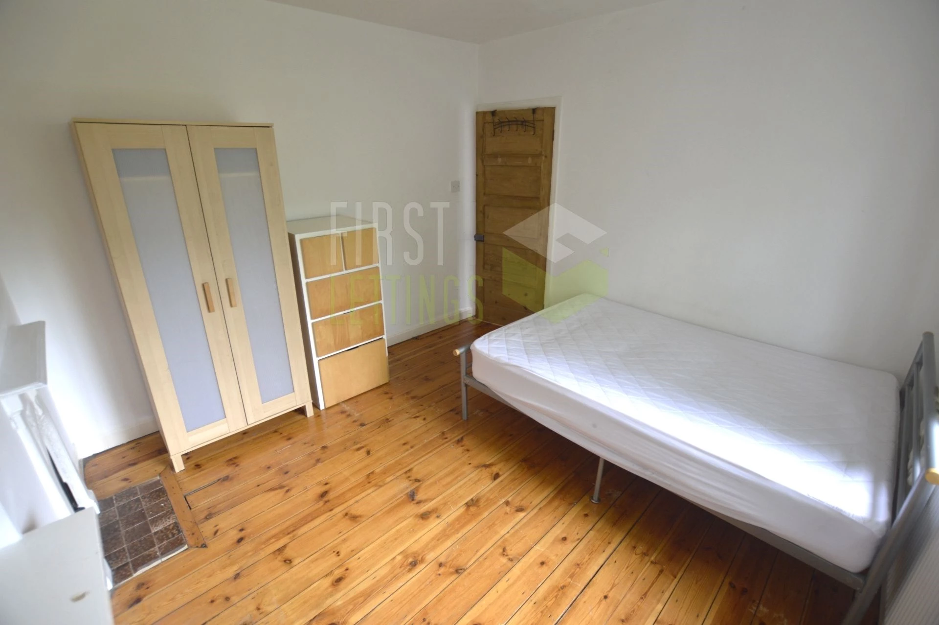 Westbury Road Clarendon Park Leicester LE2
