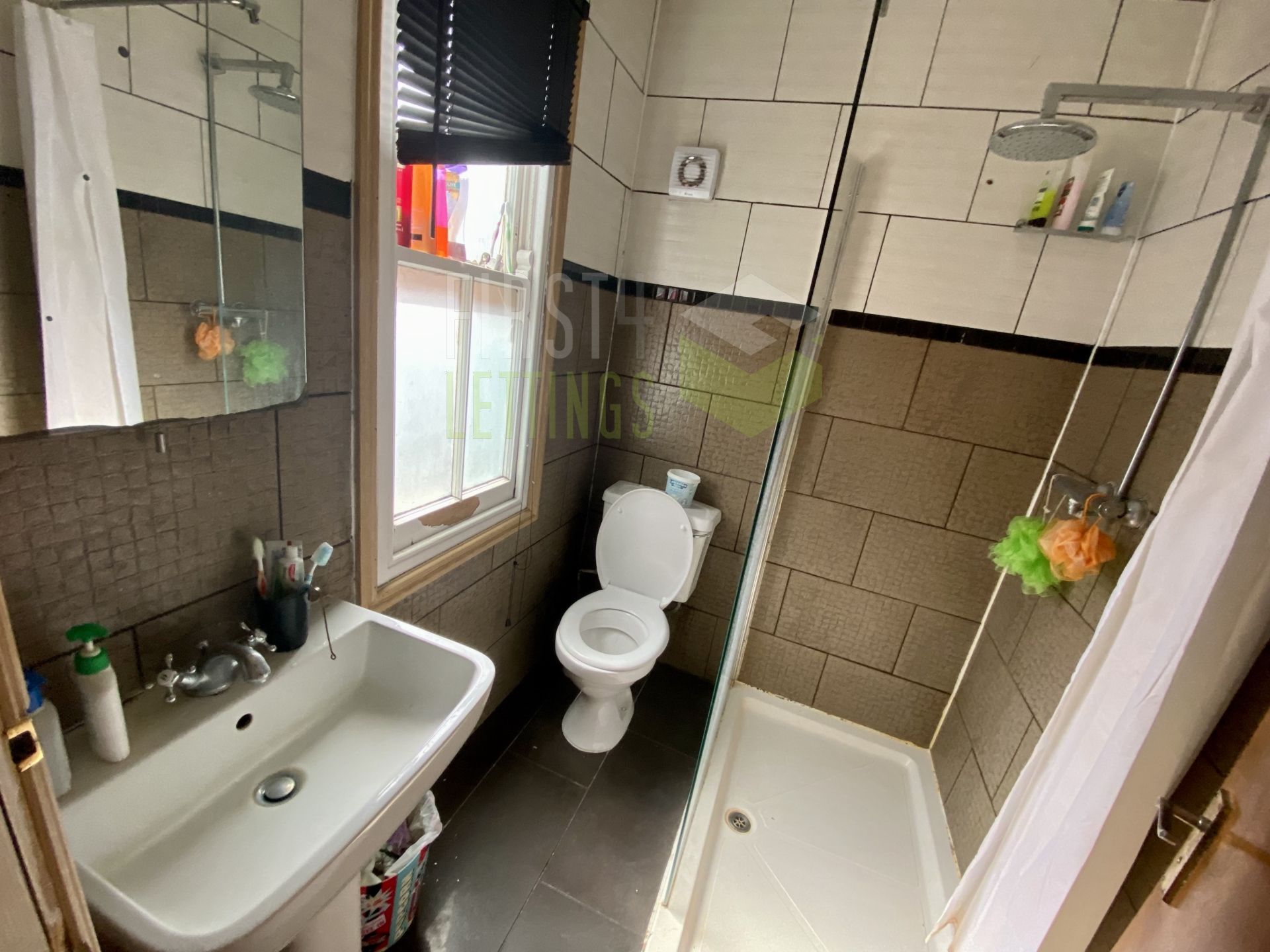 Property To Rent College Avenue, Highfields, LE2 6 Bedroom End Of Terrace through First 4 Lettings