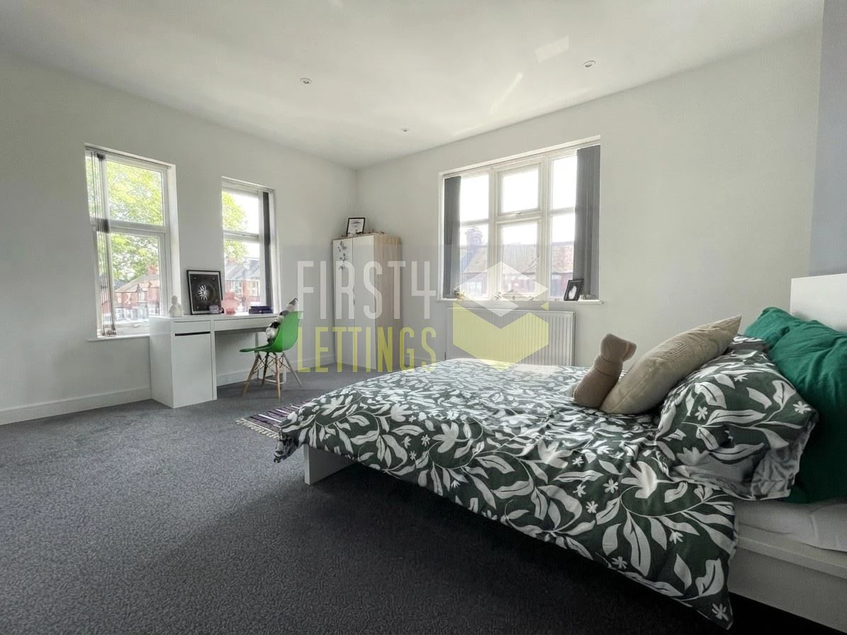 Property photo: Clarendon Park Road, Clarendon Park, Leicester, LE2