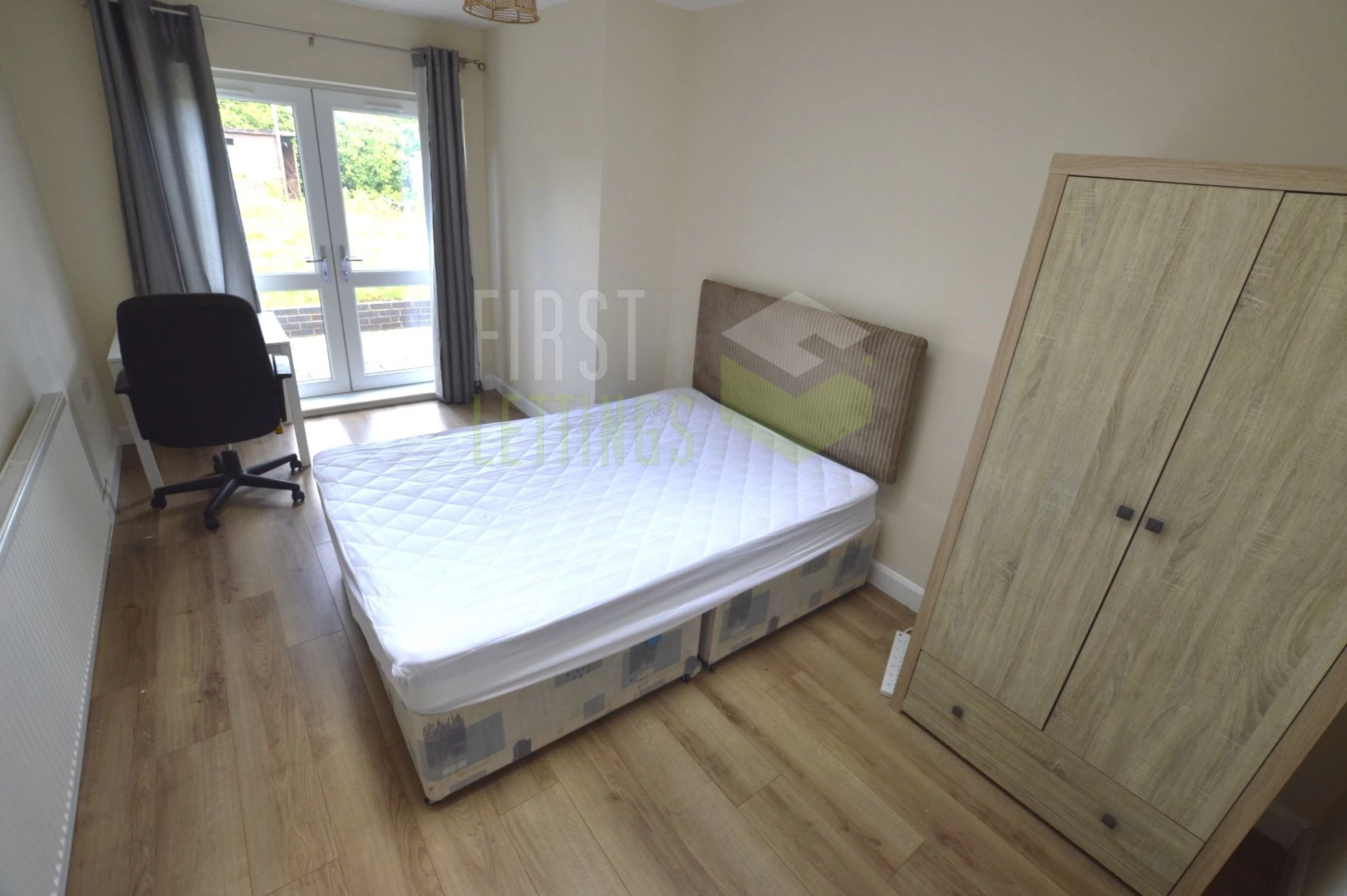 Queens Road Clarendon Park Leicester LE2
