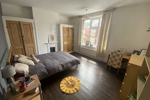 Property photo: Lytton Road, Clarendon Park, Leicester, LE2