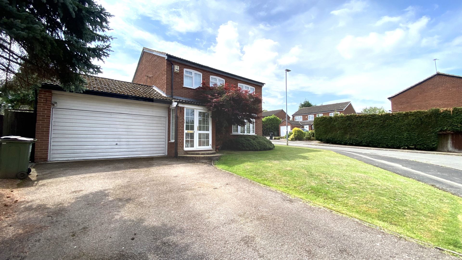 Pennine Close Oadby Leicester LE2
