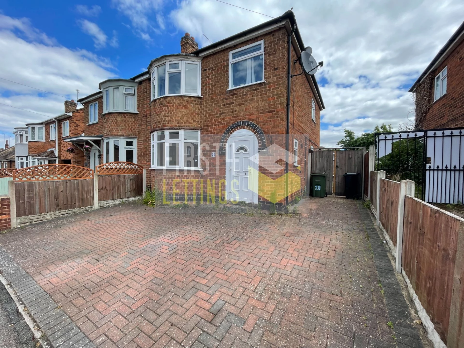 Property photo: Bradgate Drive, Wigston, Leicester, LE18