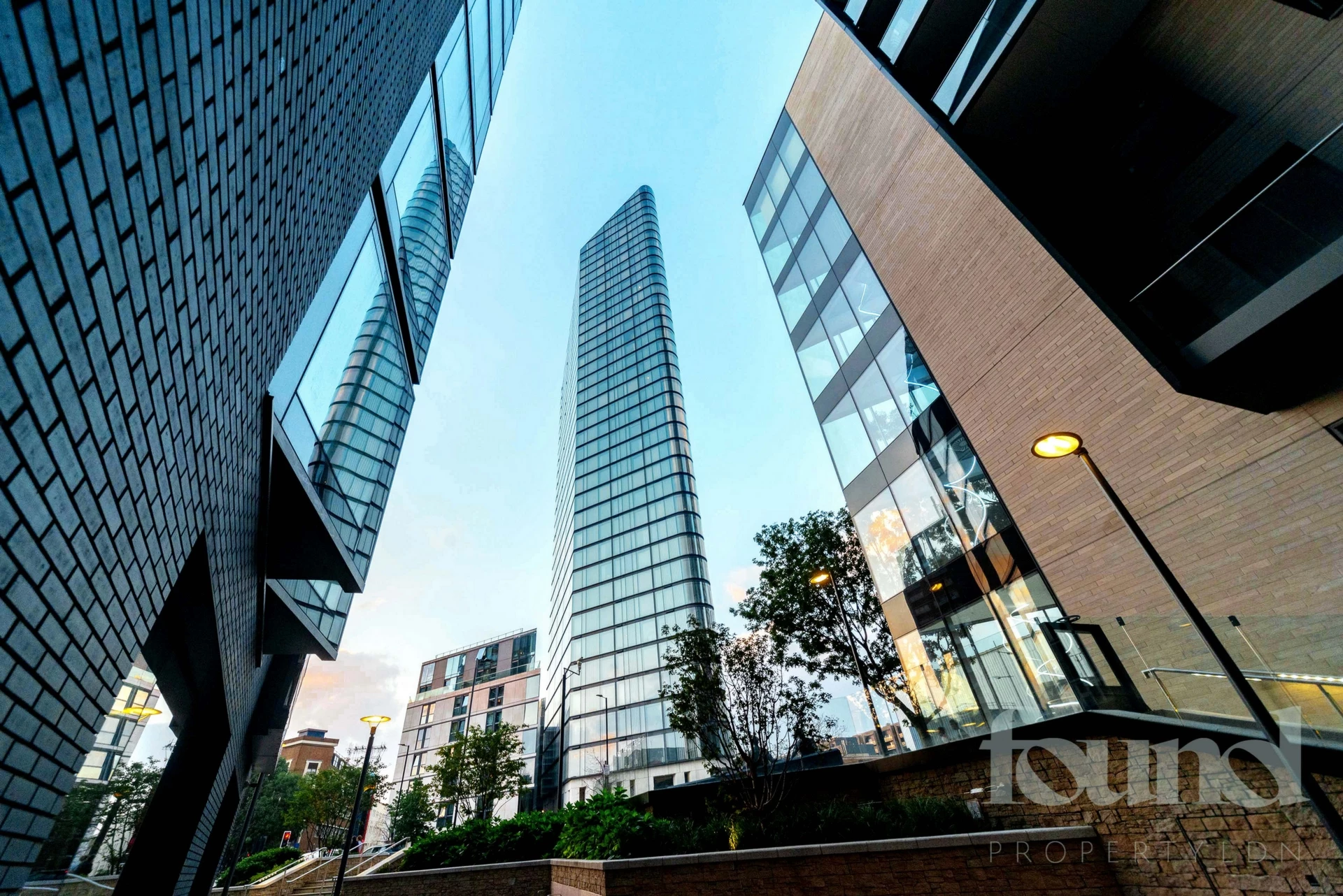 London EC1V