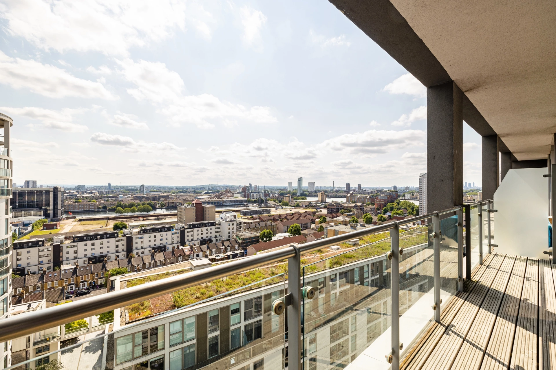 South Quay E14