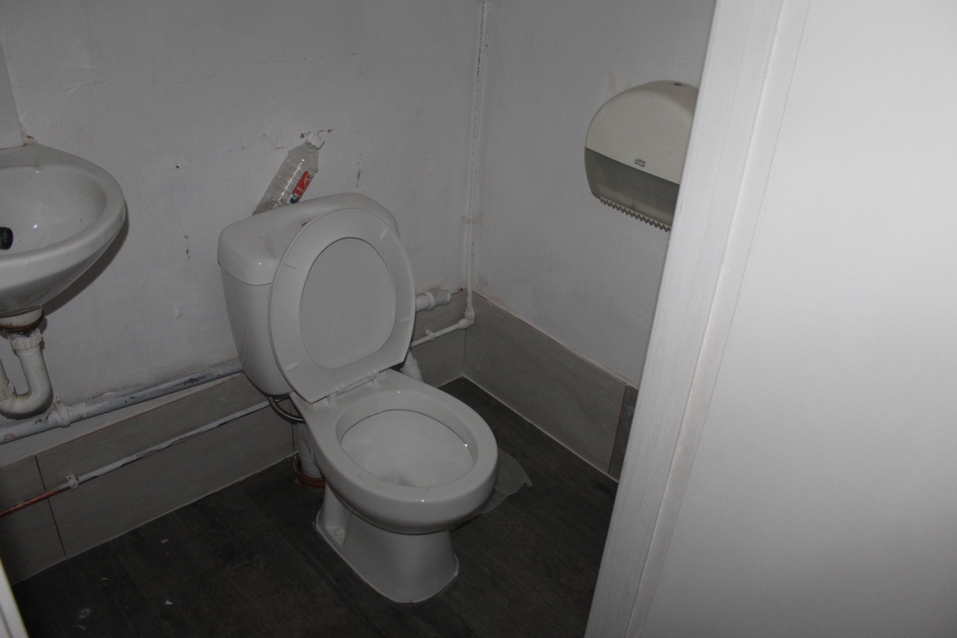 Photo 8