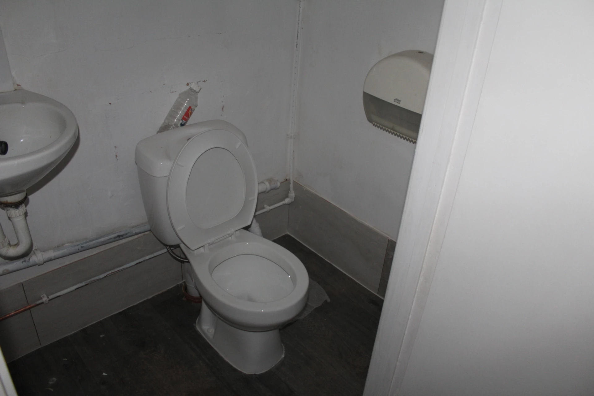 Photo 8