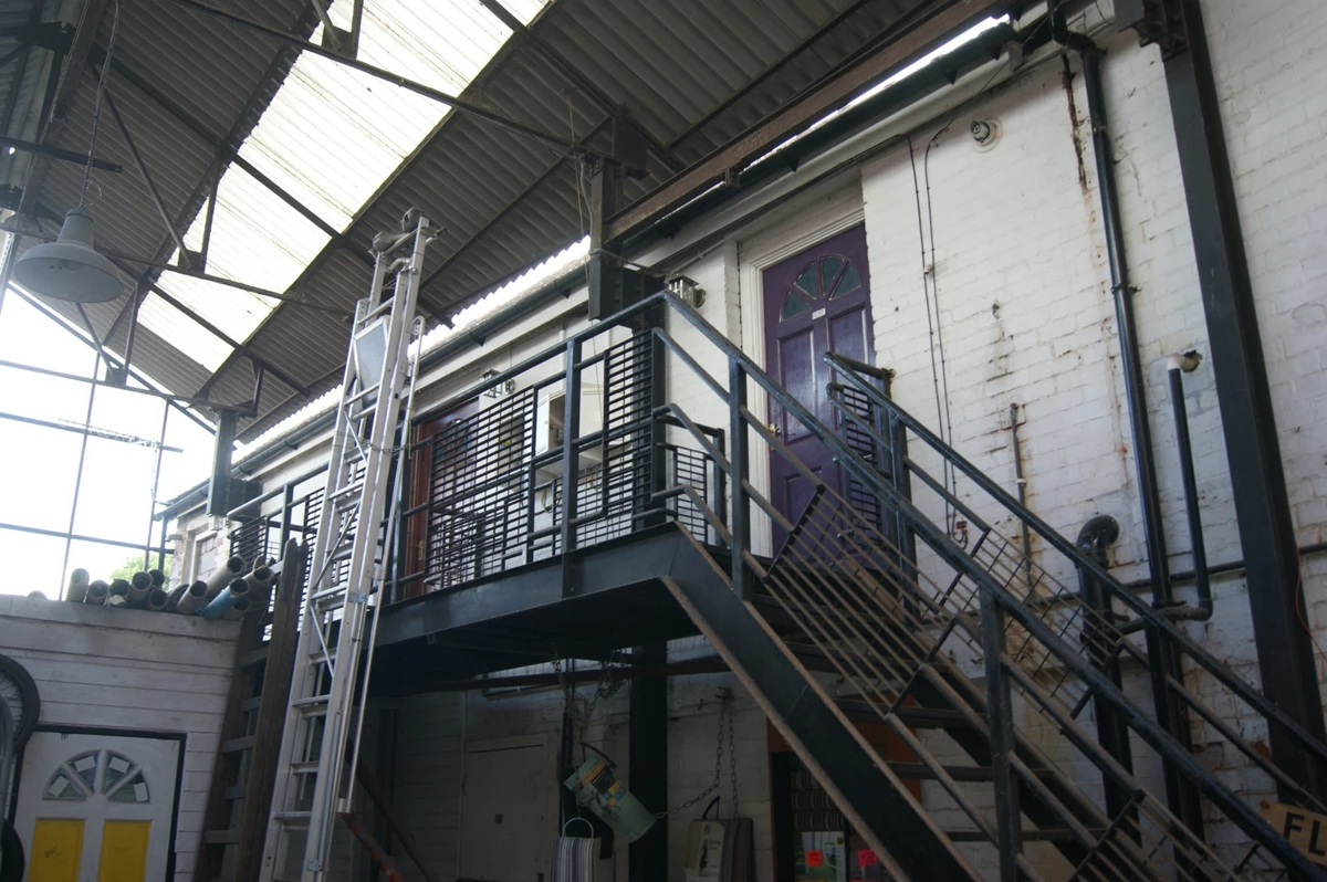 Photo 1