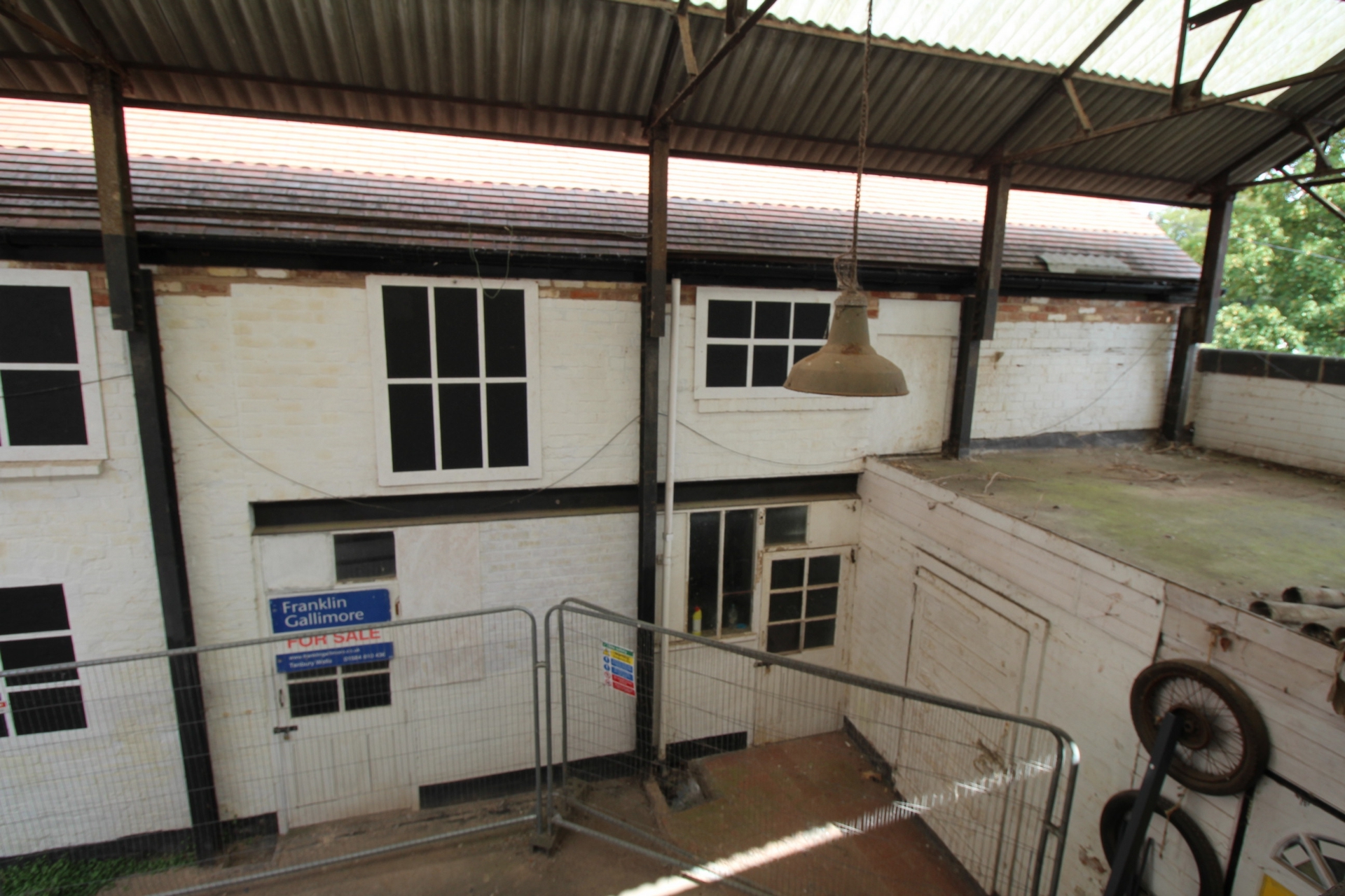 Photo 16