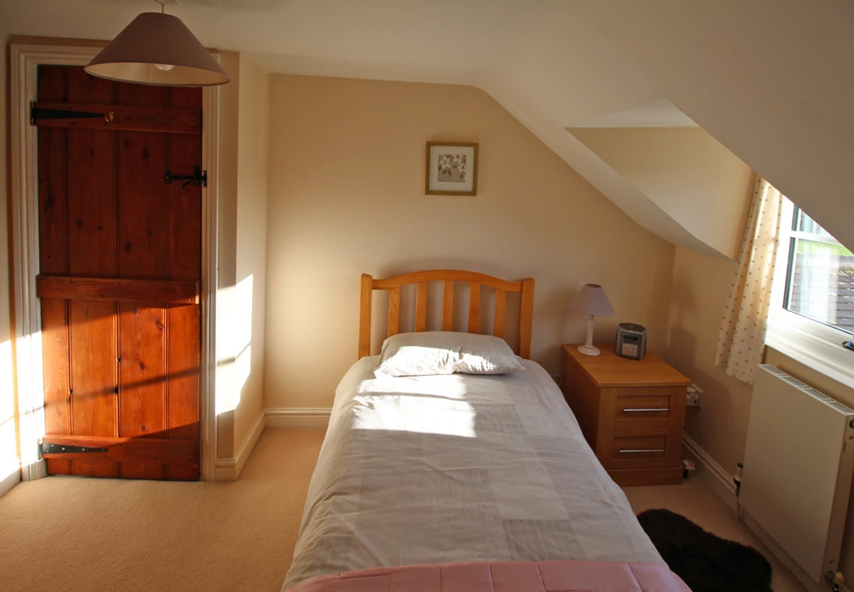 Photo 8