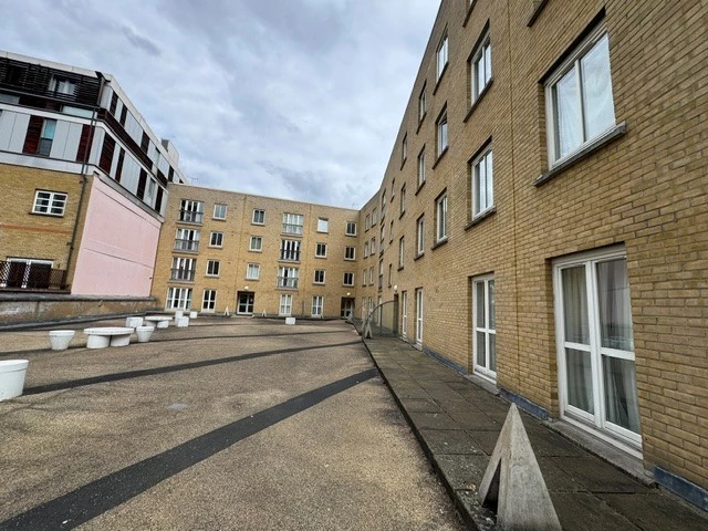 Photo 20