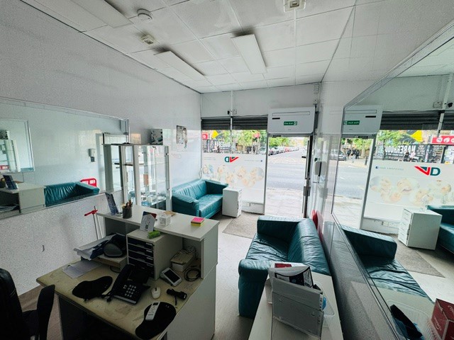 Photo 12