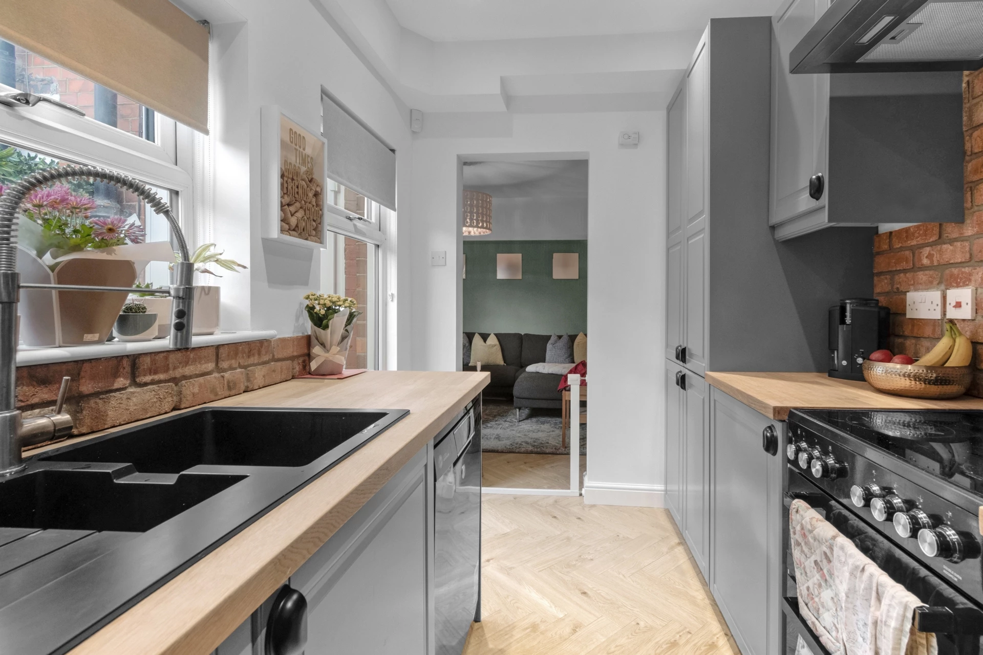 Kitchen (2)
