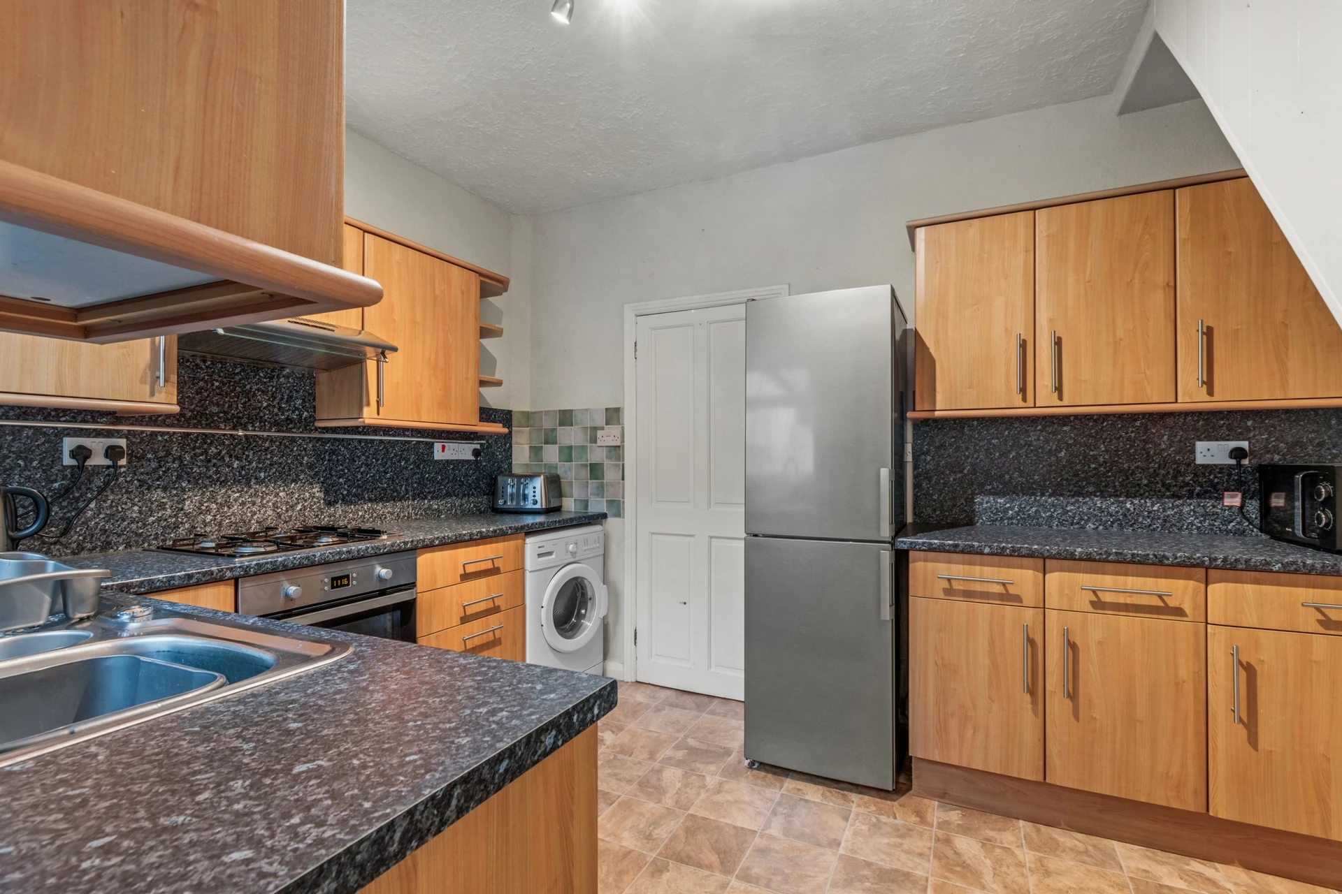 Kitchen (1)