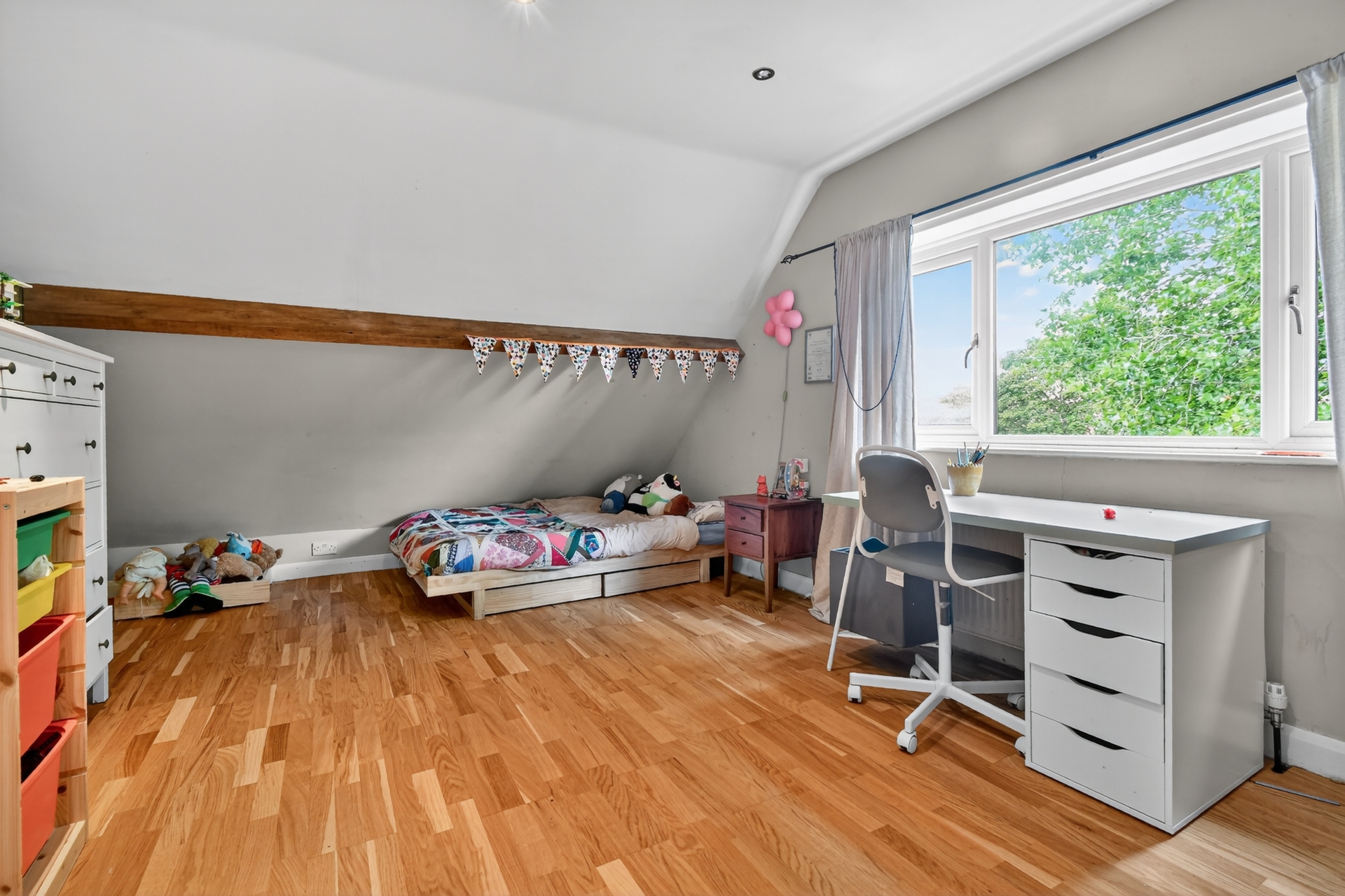 Bedroom 2 (1)