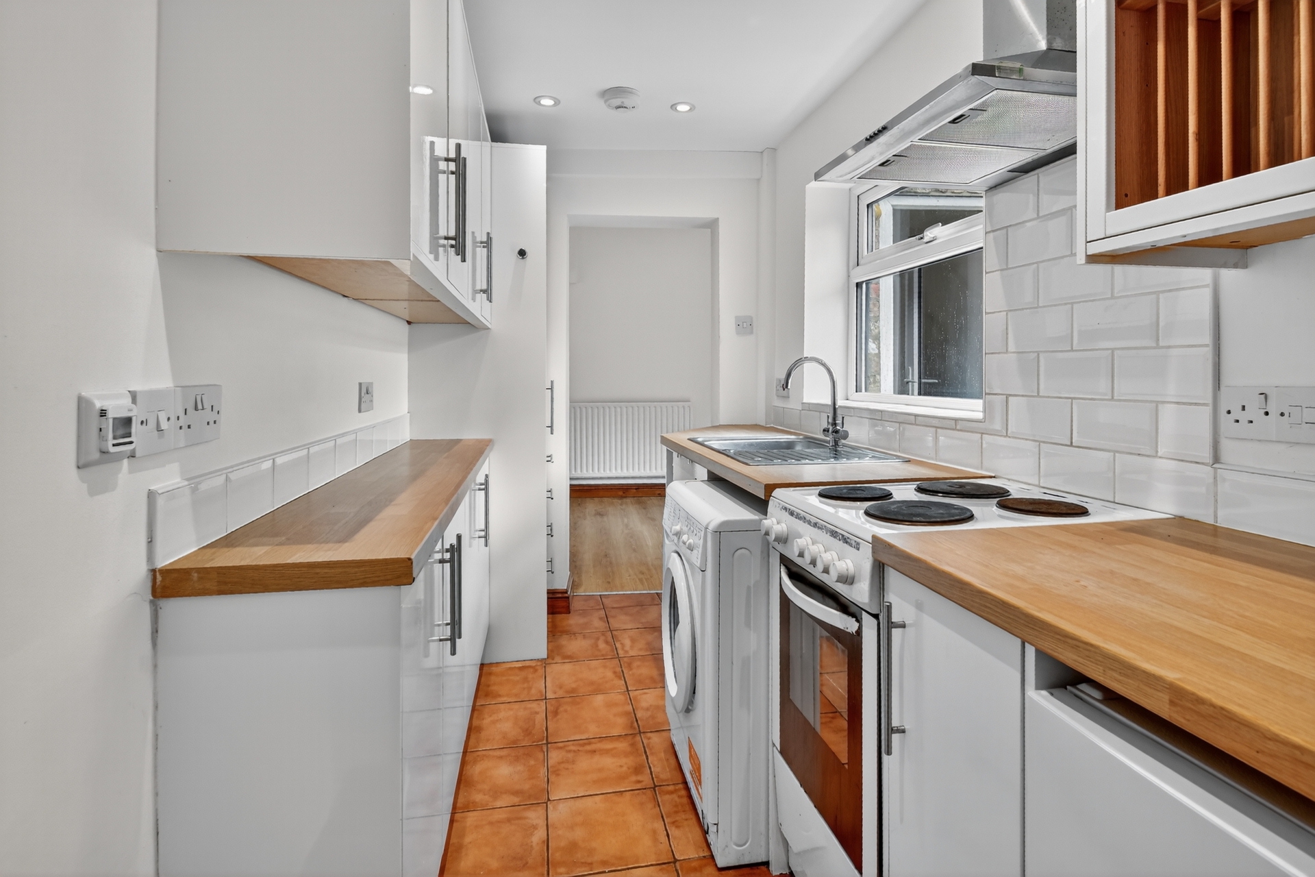 Kitchen (2)