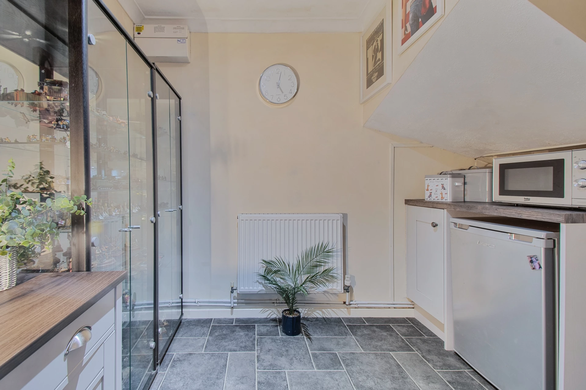 Kitchen (2)