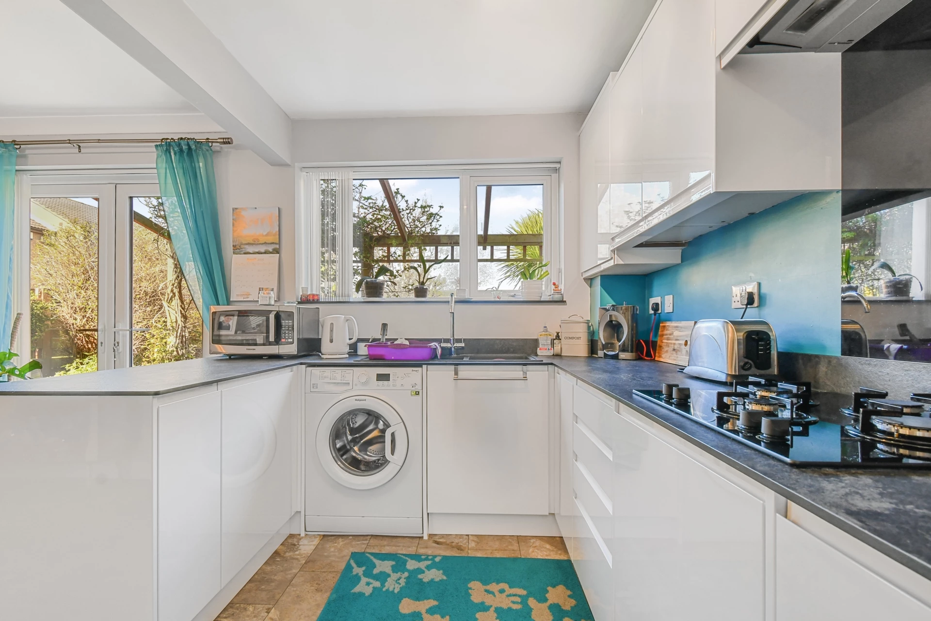 Kitchen (1)