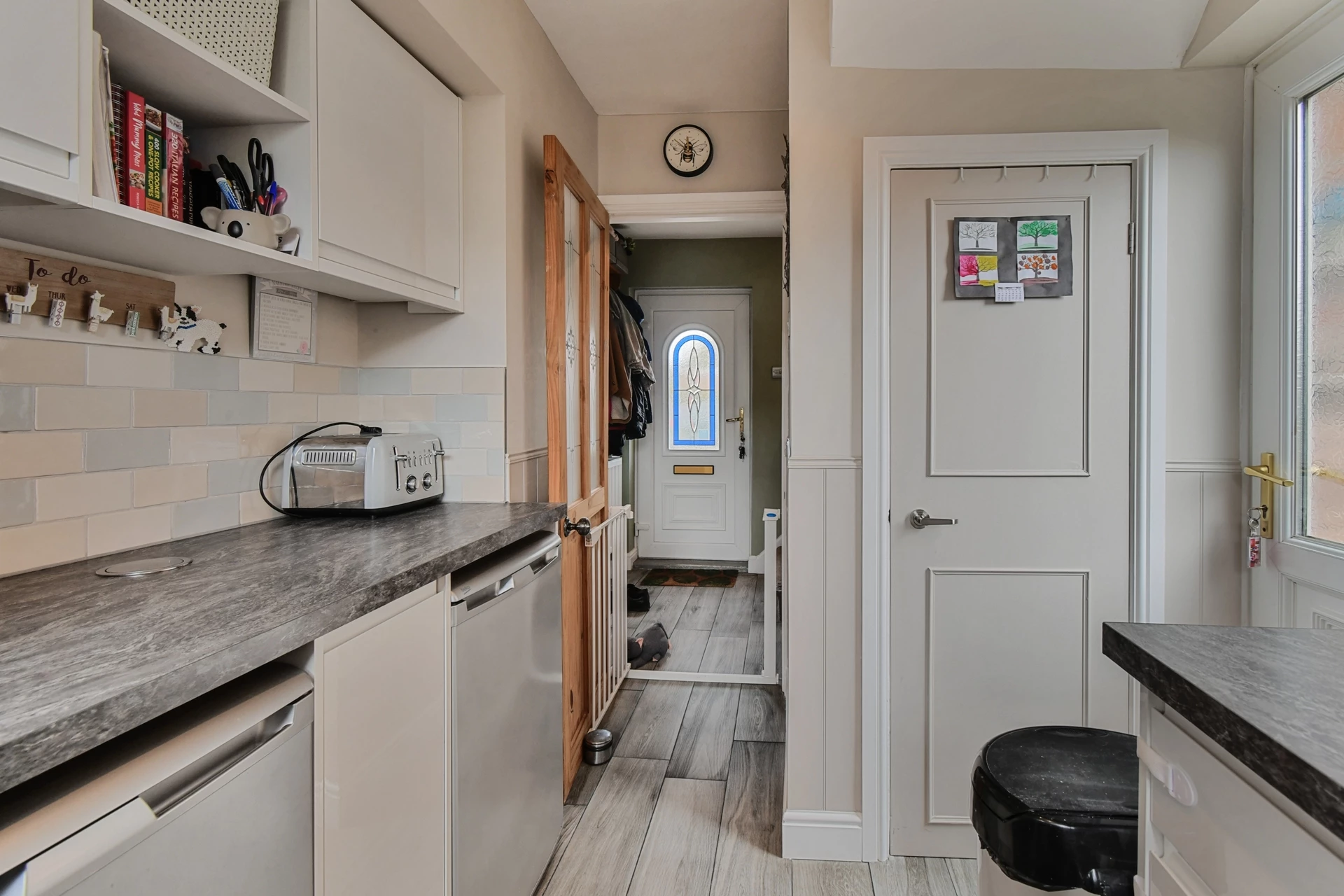 Kitchen (2)