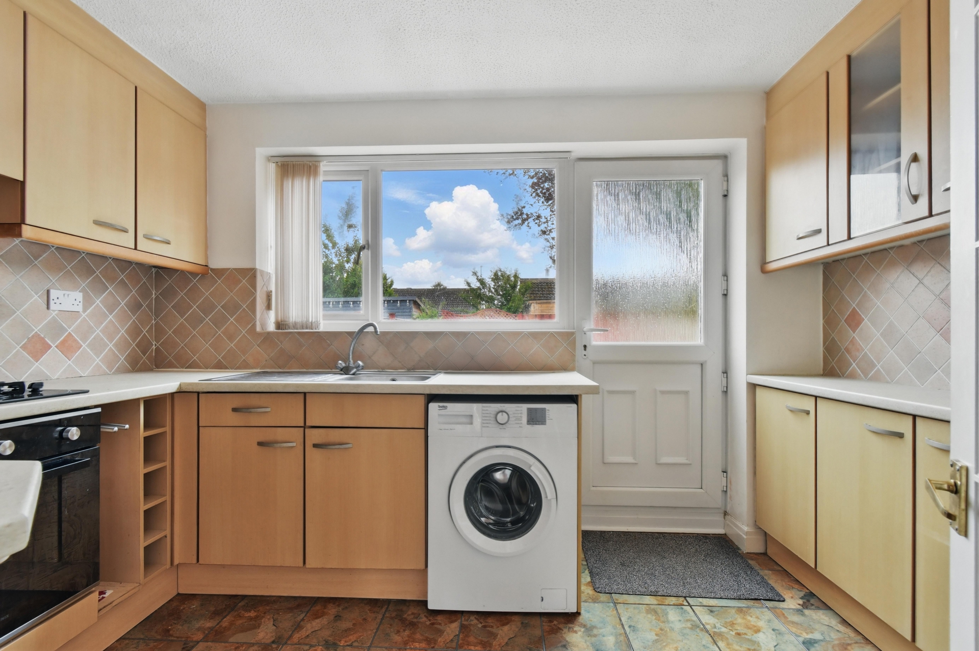 Kitchen (1)