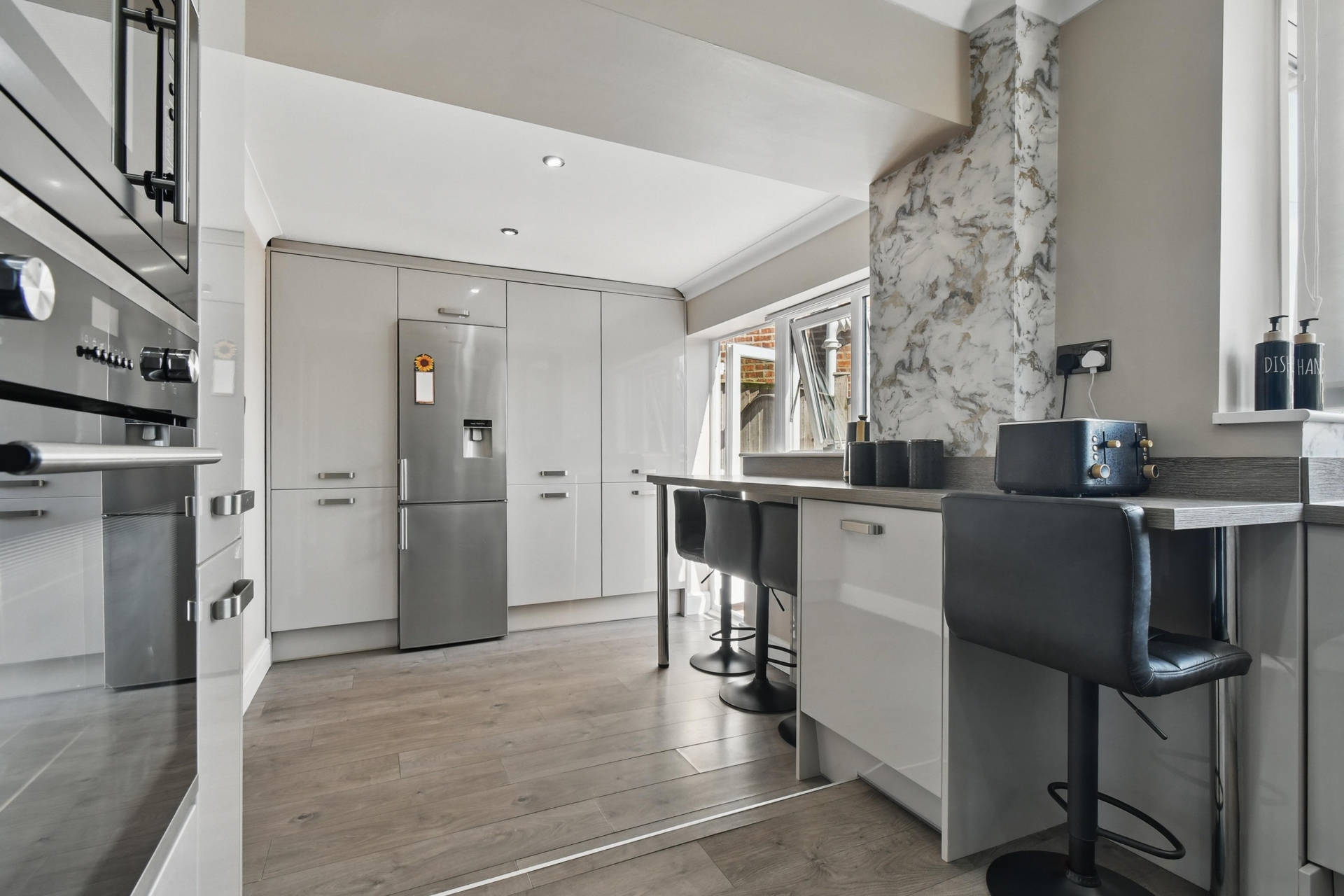 Kitchen (2)