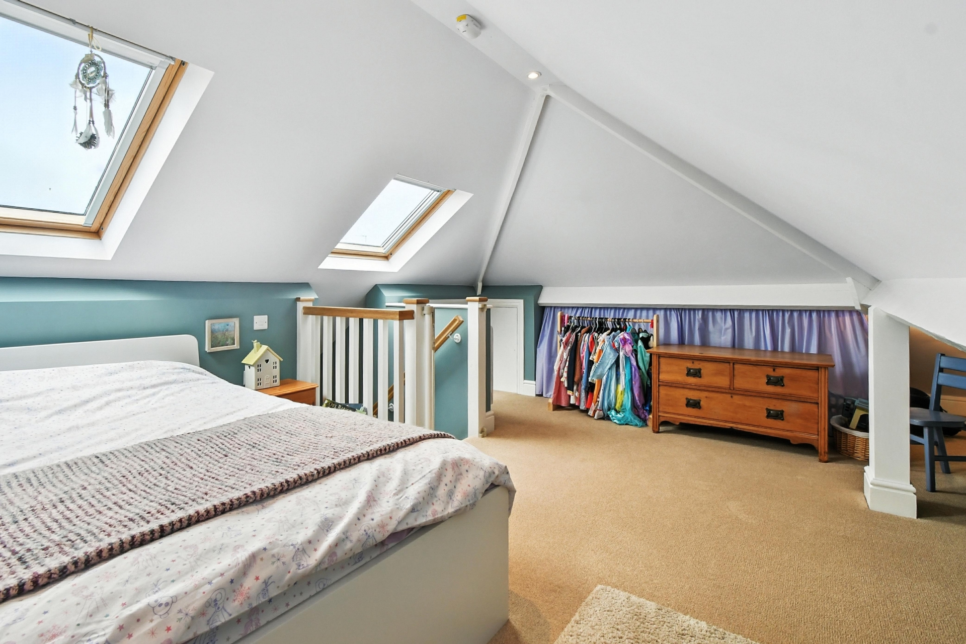 Bedroom 2 (2)