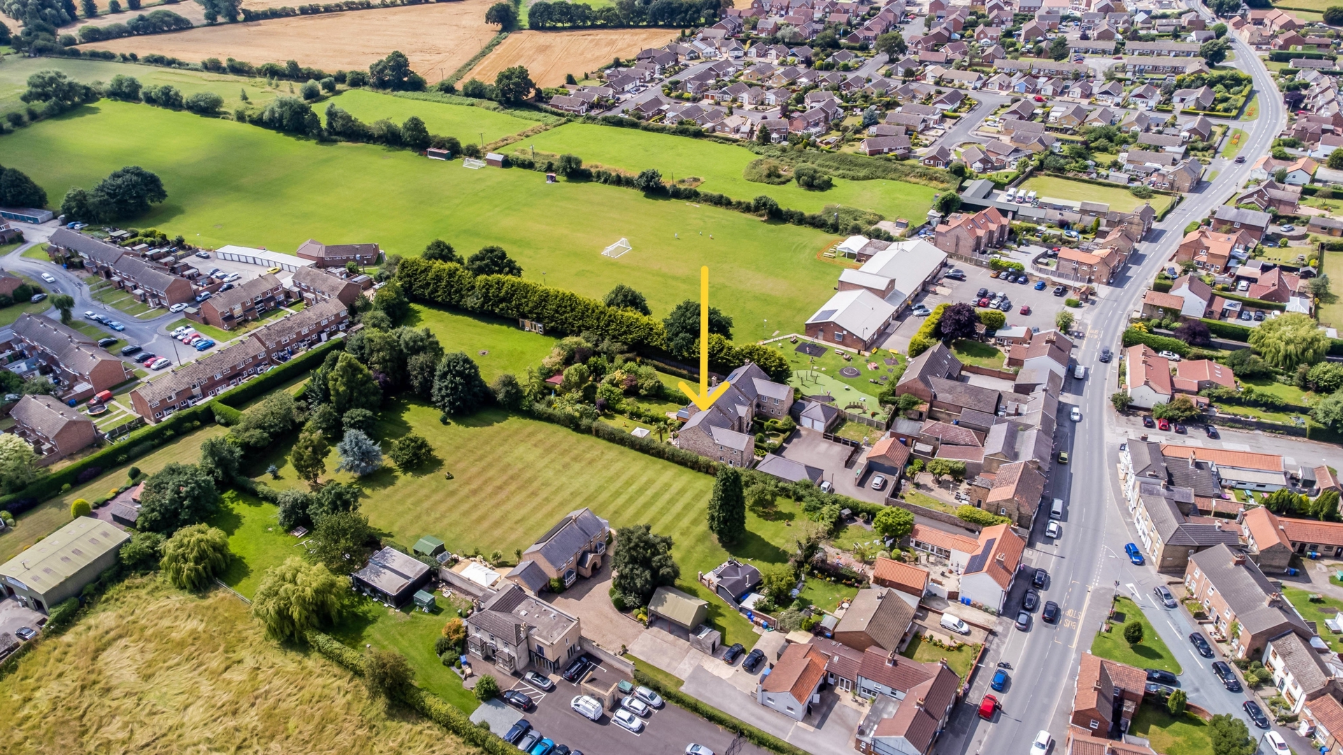 Area View Paddock Court
