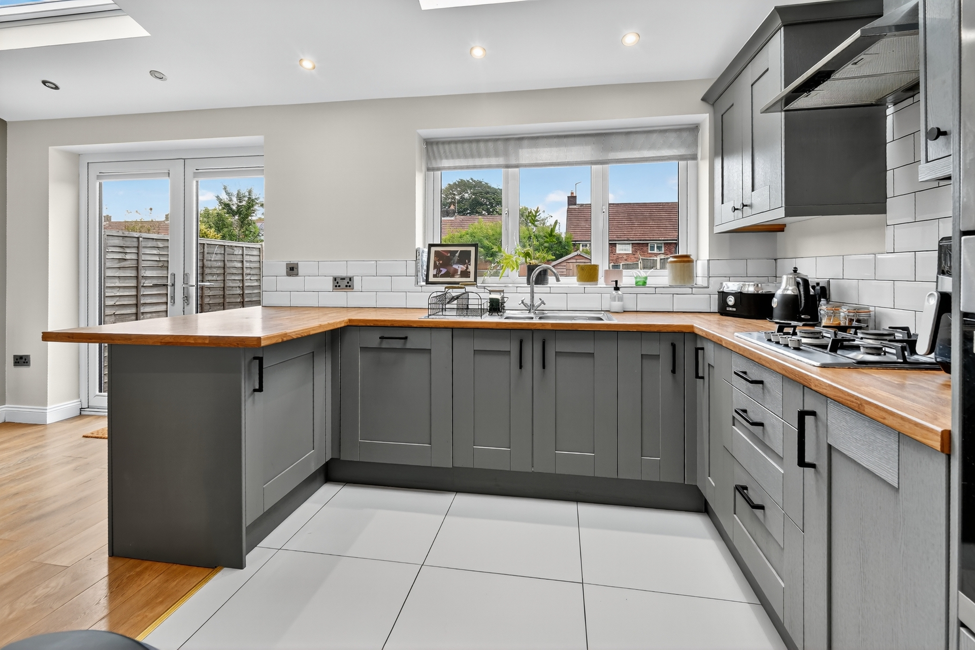Kitchen (2)