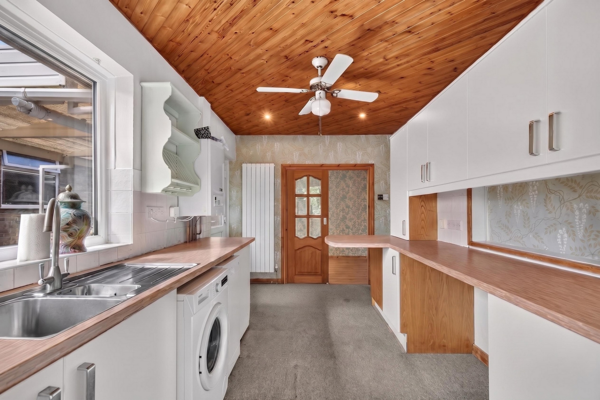 Kitchen (2)