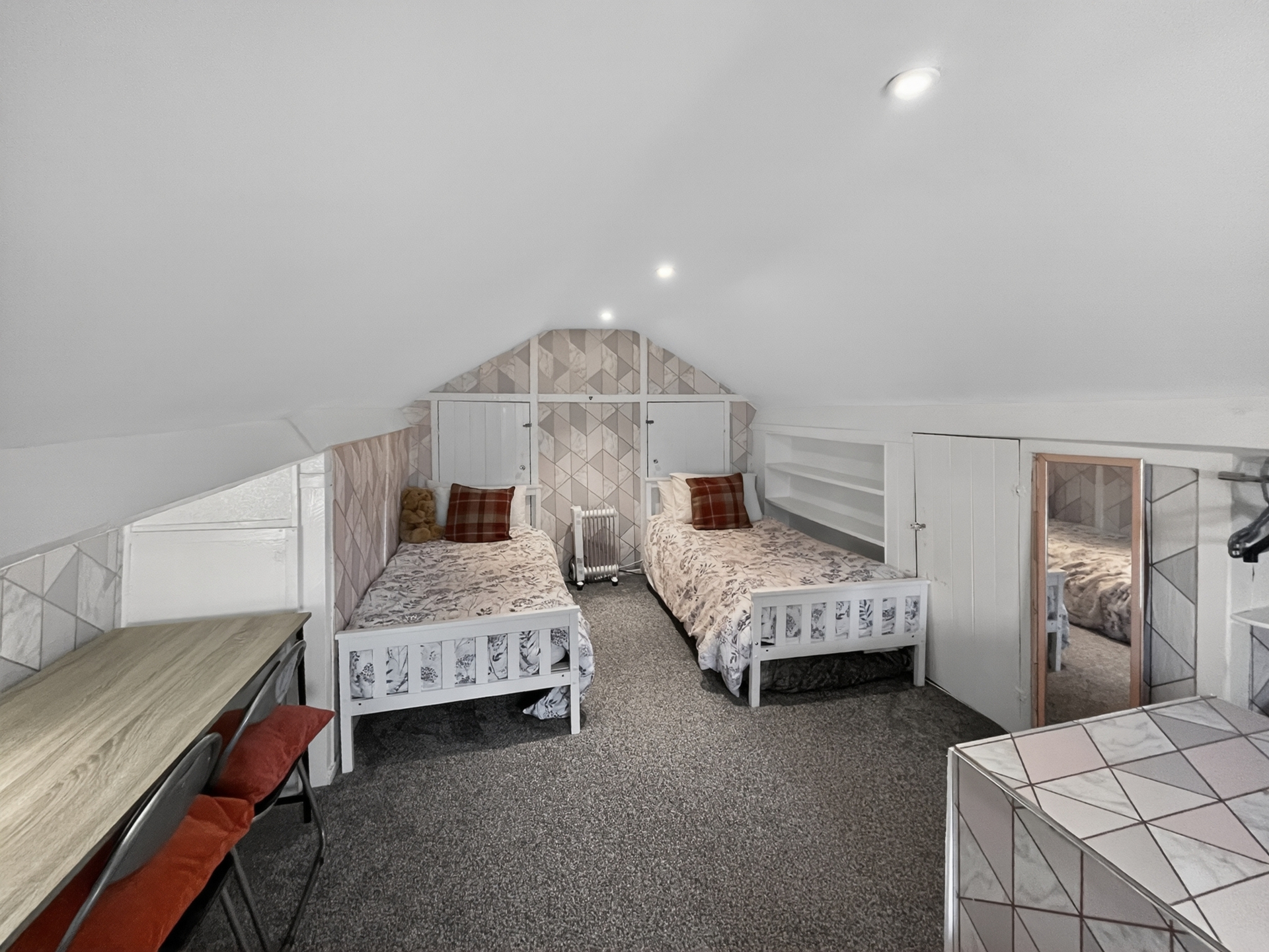 Loft Rm (1)