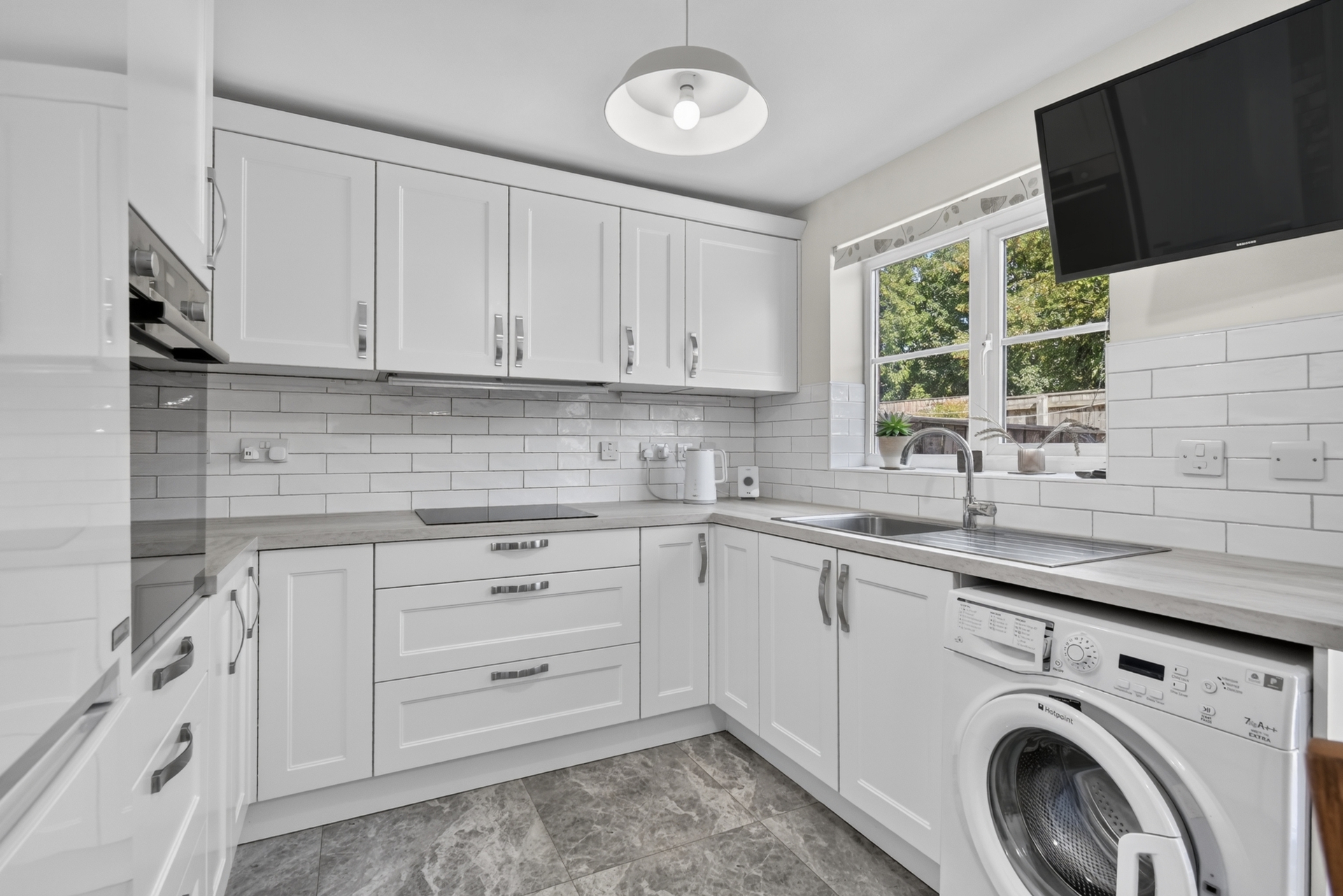 Kitchen (2)