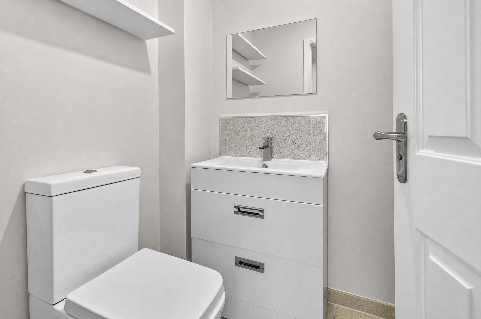 En-Suite (1)