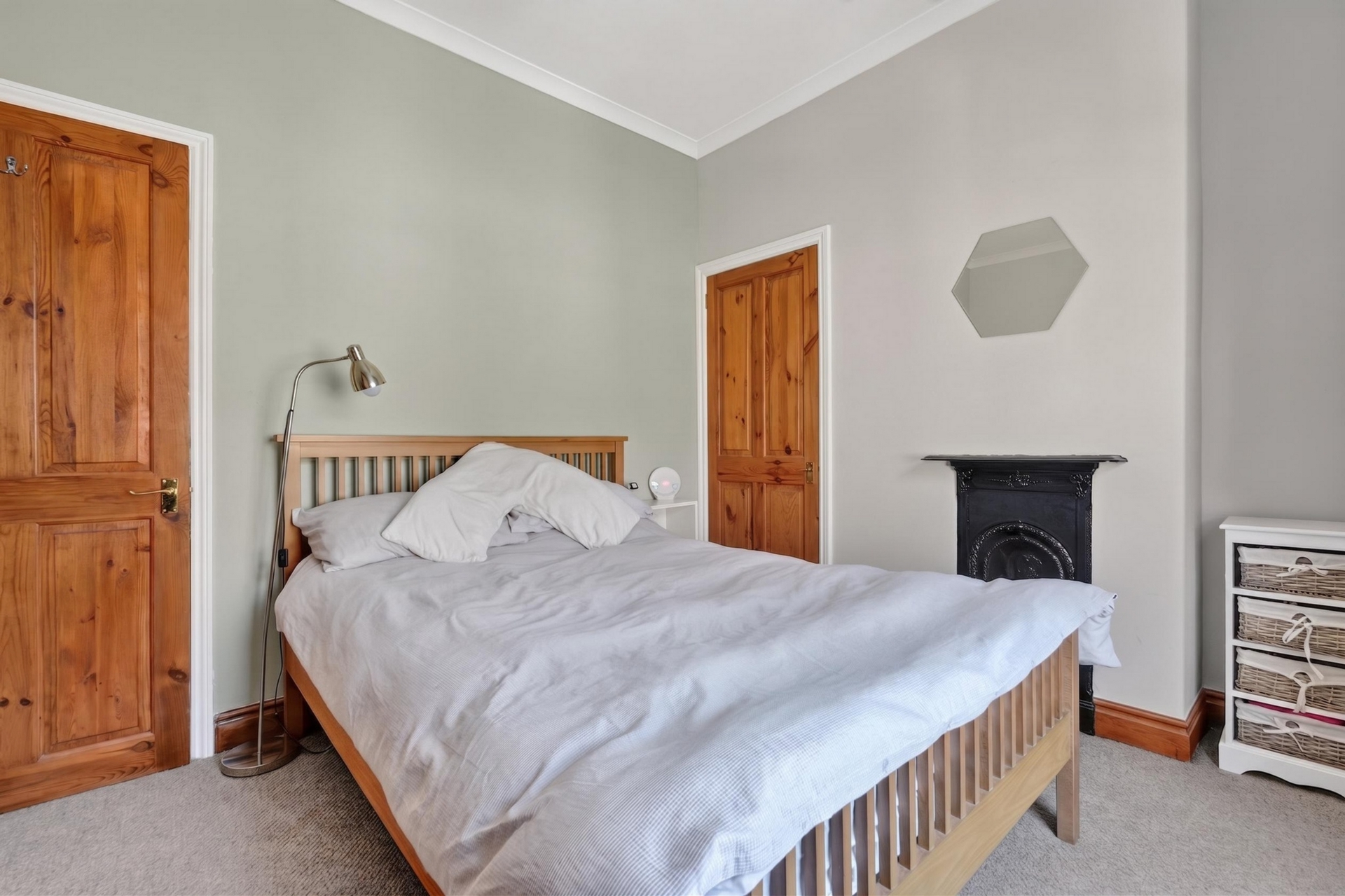 Bedroom 1 (2)